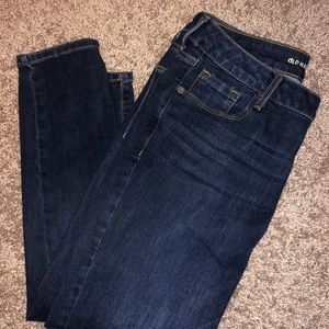 Old Navy Size 12 Short Jeans